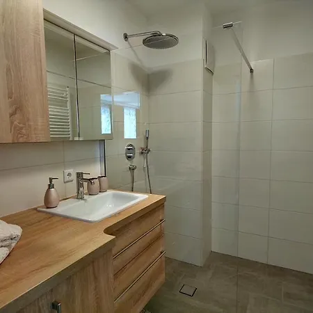 Berglebnis Apartmán *