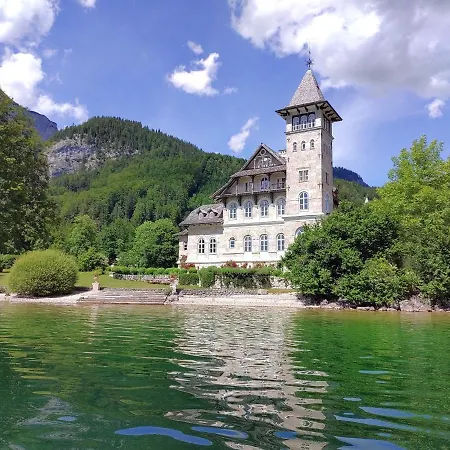 Berglebnis شقة